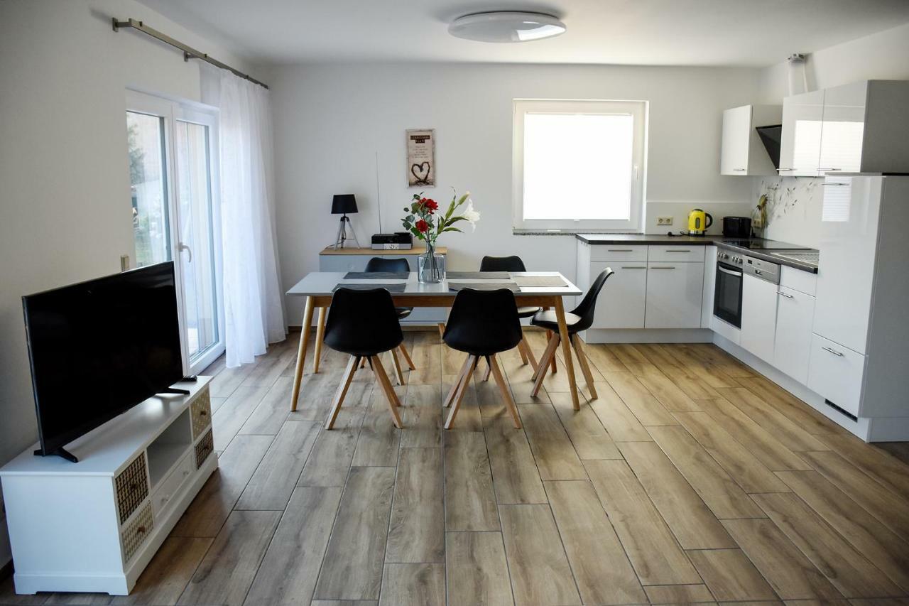 Barrierefreie Ferienwohnung Trueben Bornum Екстериор снимка
